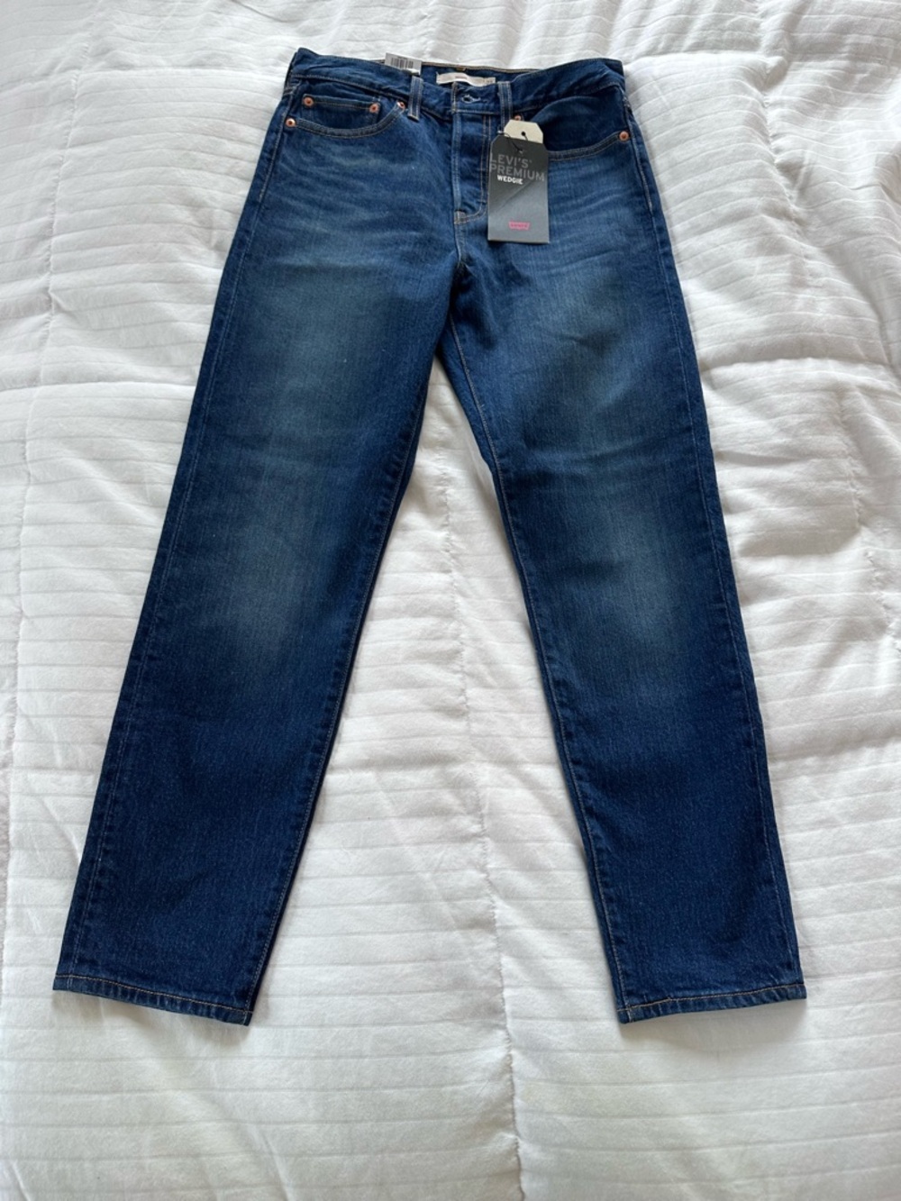 Levi's WEDGIE Straight-Leg Jeans